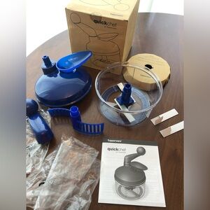 Tupperware Quick Chef in Deep Blue